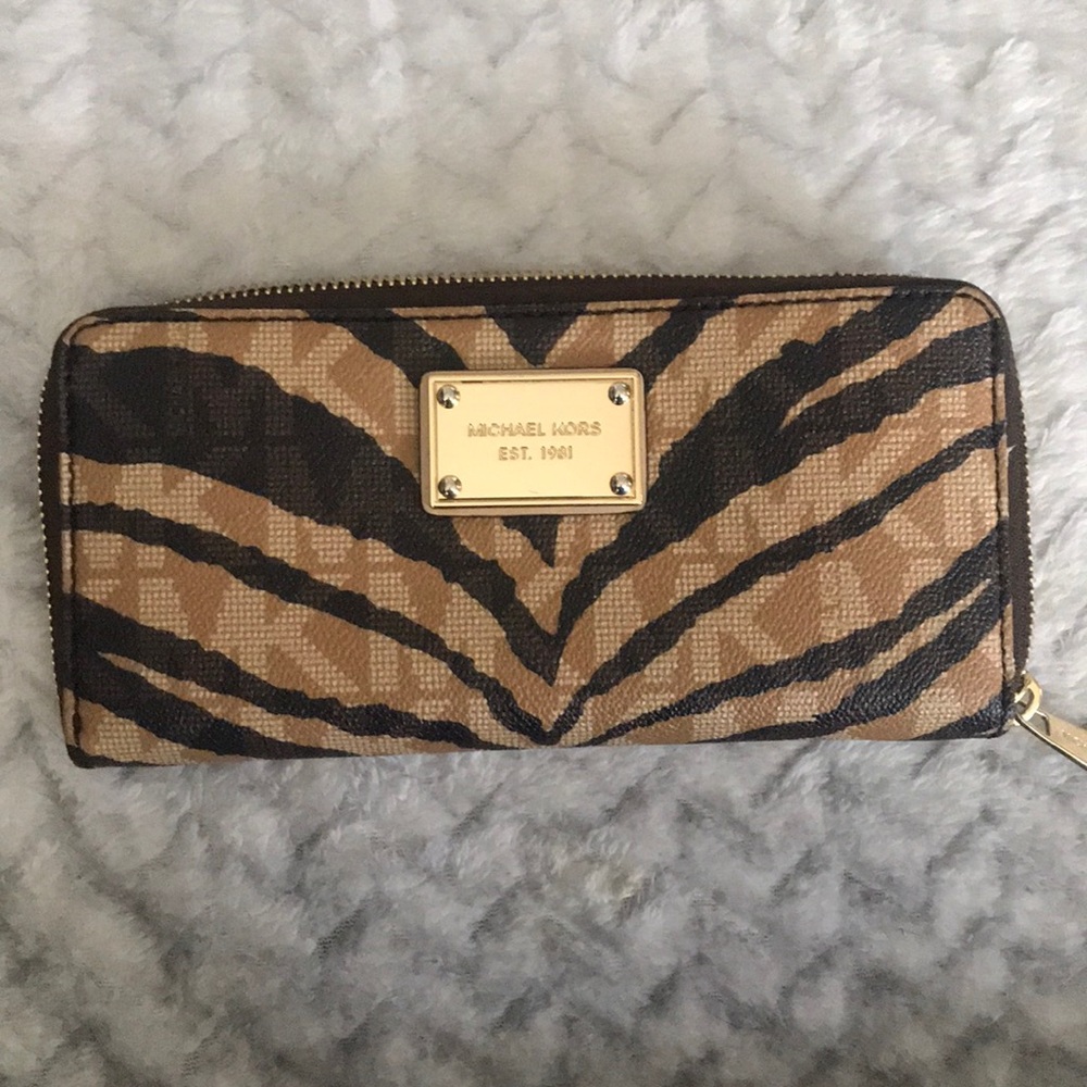 Michael Kors Tiger Stripe Wallet-Like New